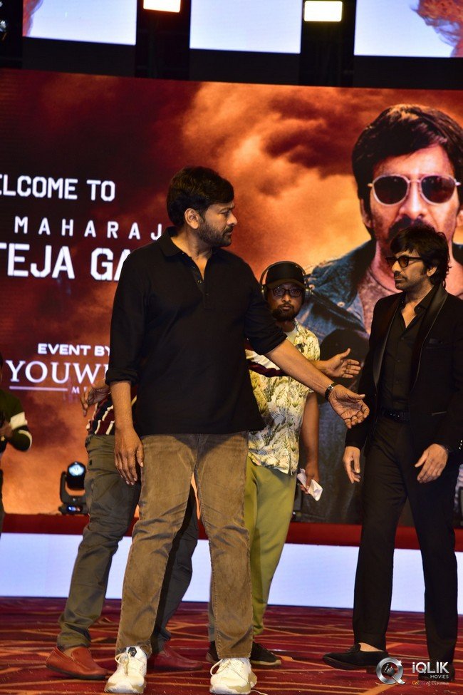 Waltair-Veerayya-Movie-Mega-Mass-Party